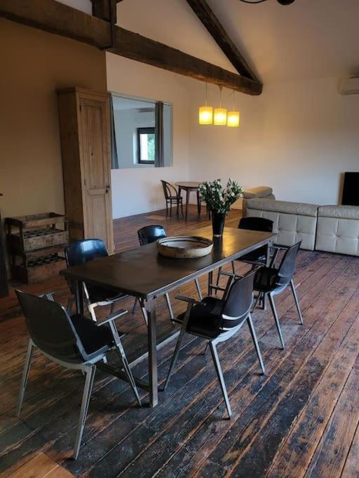 Appartement De Charme Dans Ancienne Cave A Vin 勒宝洛 外观 照片