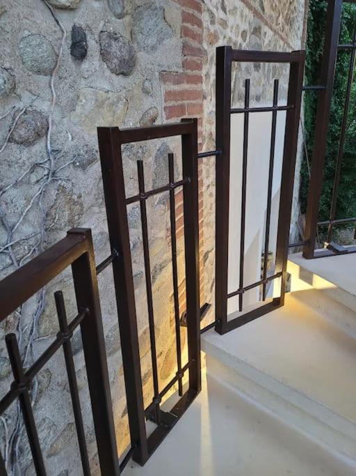 Appartement De Charme Dans Ancienne Cave A Vin 勒宝洛 外观 照片