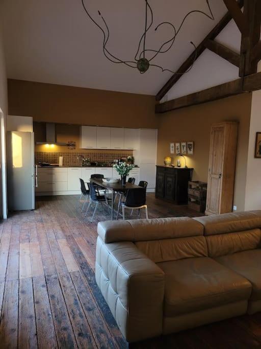 Appartement De Charme Dans Ancienne Cave A Vin 勒宝洛 外观 照片